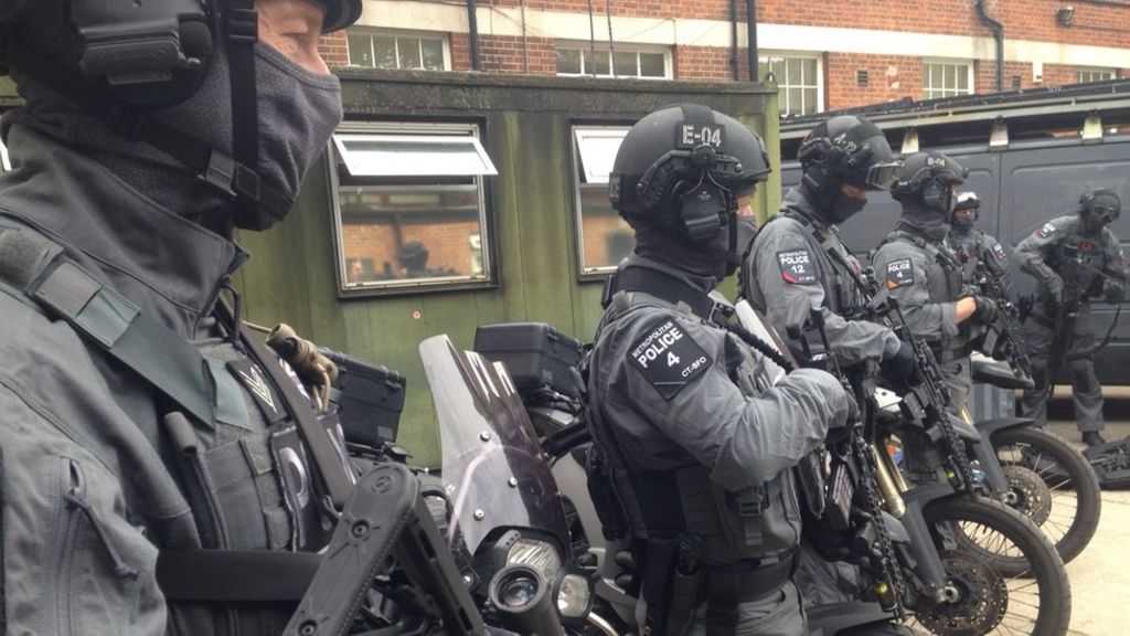 more-armed-police-set-to-protect-london-say-met-chief-and-mayor-bbc-news