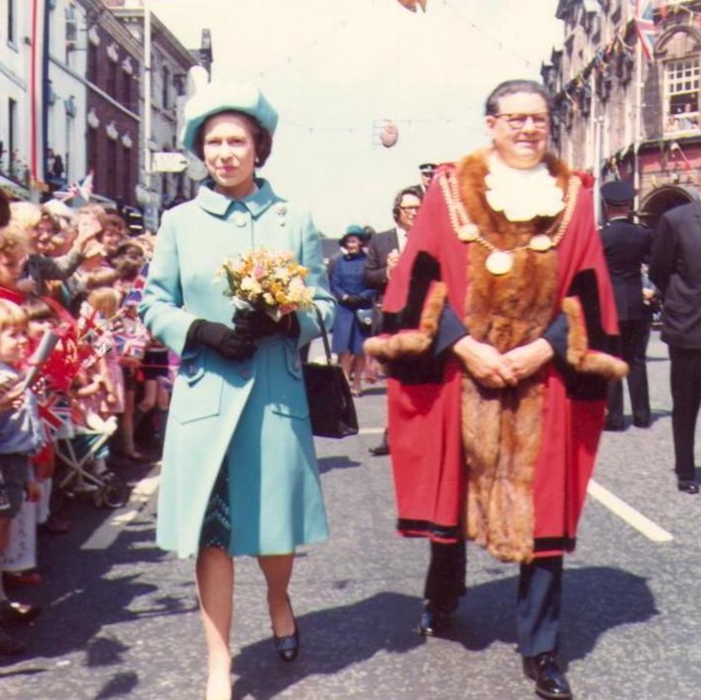 Queen Elizabeth II visits Newcastle-under-Lyme on 25 May 1973