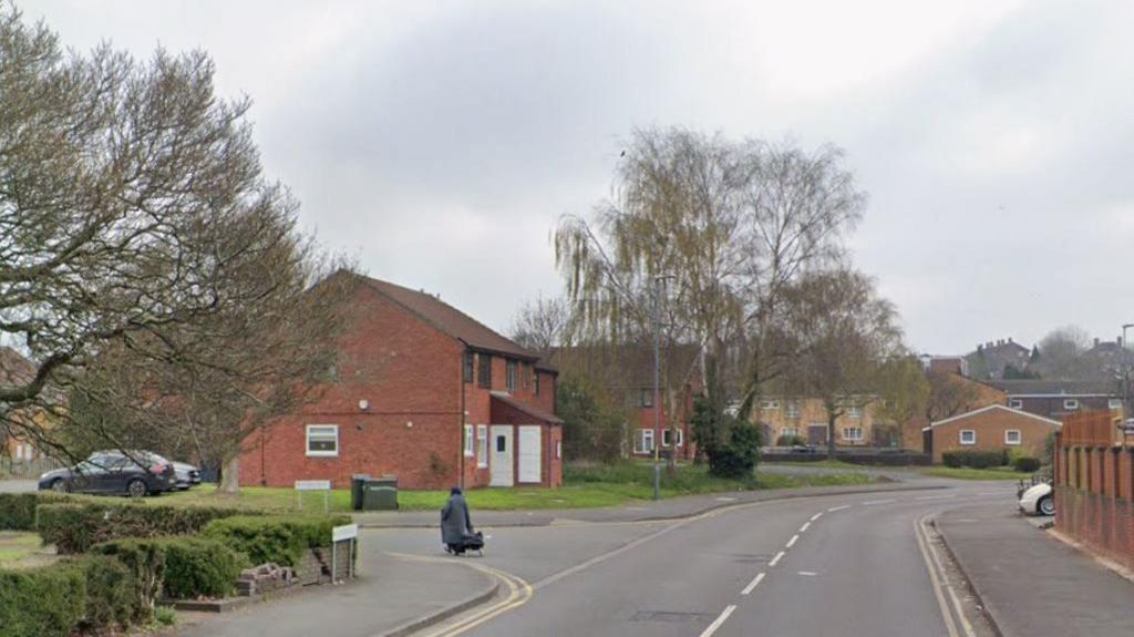 Junction of Clevedon Road and Lincoln Street