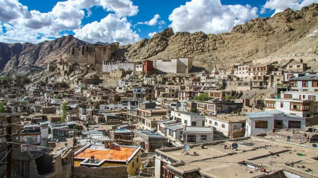 Leh is a little town in an elevation of 3500m. high. It used to be the capital of the Himalayan kingdom named Ladakh. Nowadays Leh is the capital in the regional district of Leh in Jammu and Kashmir in India. Leh is an important center for the mountainous area of India. Nowadays it attracts many tourists around the world, mostly those who are involved with mountain sport activities. In Leh there are 4 major religions, Buddhism, Hinduism, Islam and Sikhism.