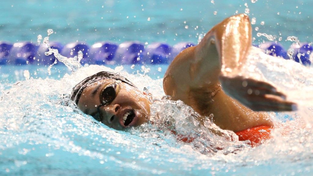 British swimmer Alice Dearing in action during a race