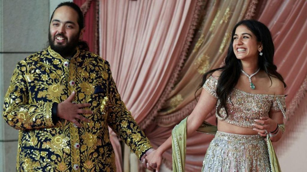 Anant Ambani, son of businessman Mukesh Ambani, arrives with his fiance Radhika Merchant