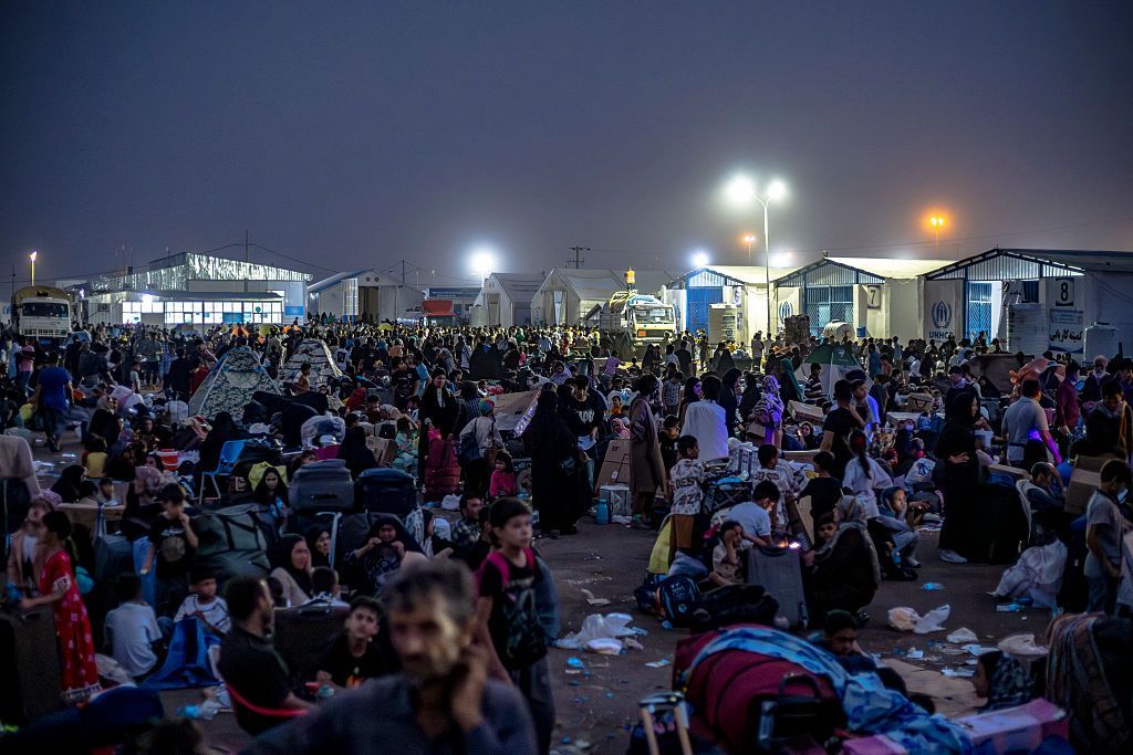 Afghan refugees at the border, following the mass depratation from Iran.