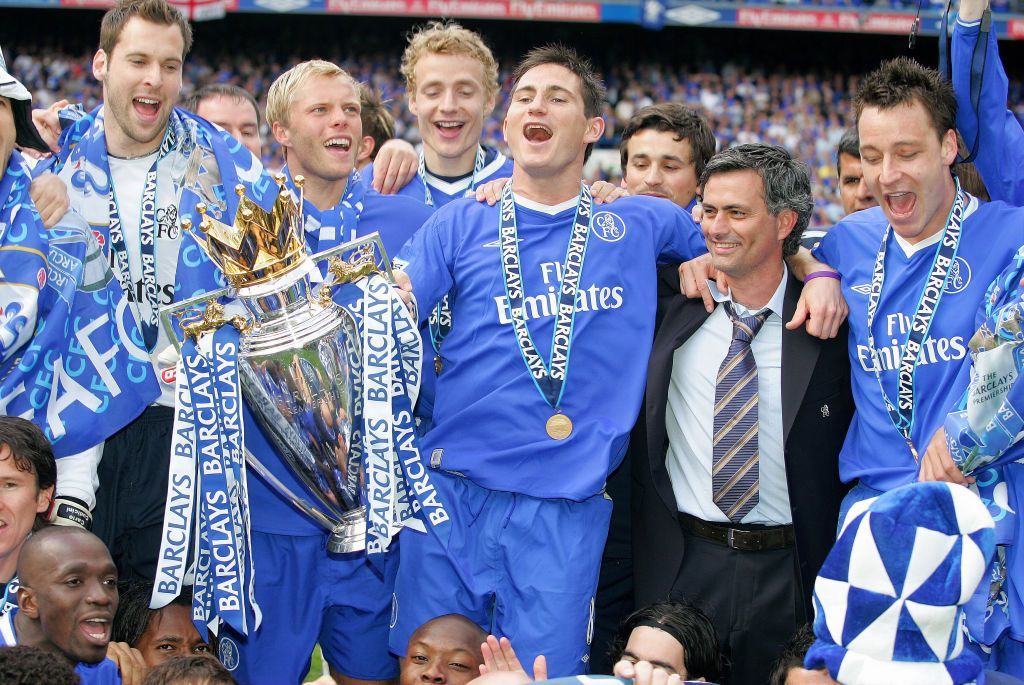 Jose Mourinho celebrates winning the league with his players