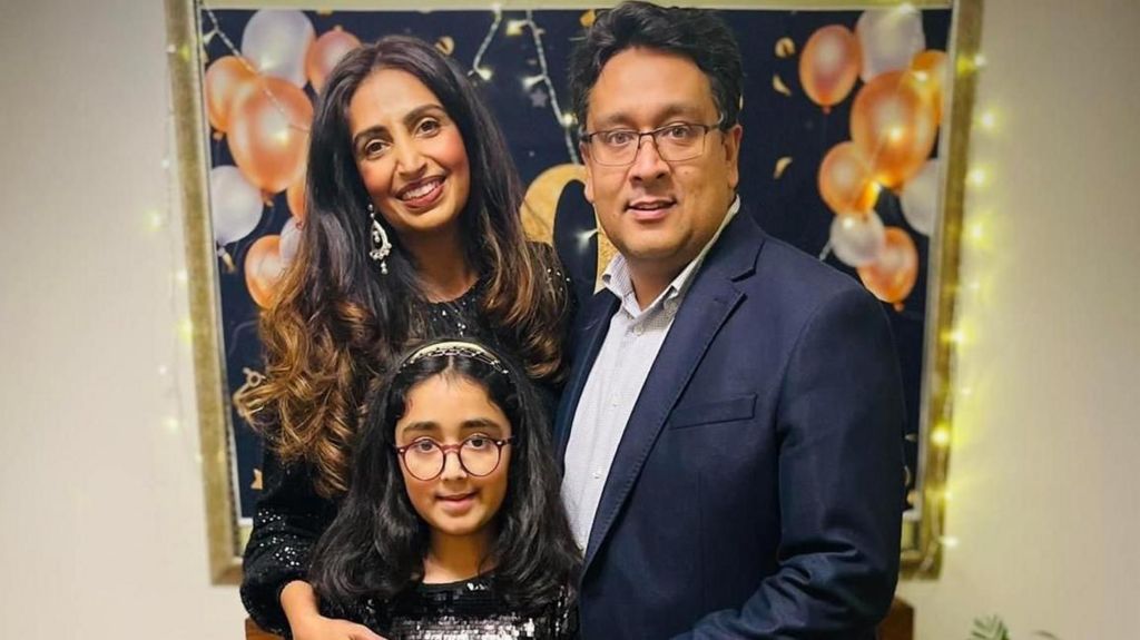 Smera Chohan, Sajjad Butt and Nuria Sajjad smiling. 