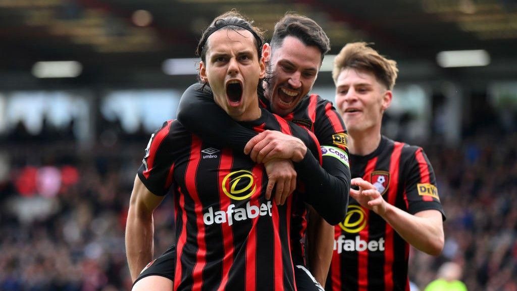 Enes Unal of AFC Bournemouth celebrates scoring his team's second goal during the Premier League match between AFC Bournemouth and Brighton & Hove Albion at Vitality Stadium