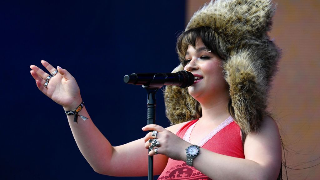 Lola Young performing at Radio 1's Big Weekend 2025 in Liverpool
