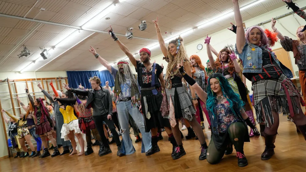 Rising Living Costs Threaten 125‑Year‑Old Amateur Theatre Society