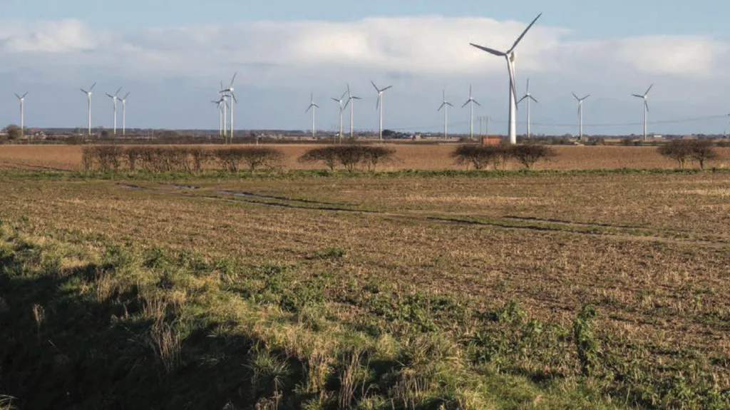 New solar farm approved near Lincolnshire coast – BBC.com