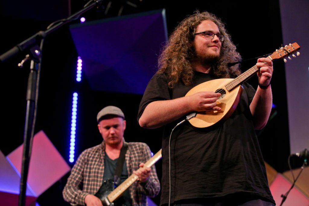 Two members of Elephant Sessions playing their instruments.