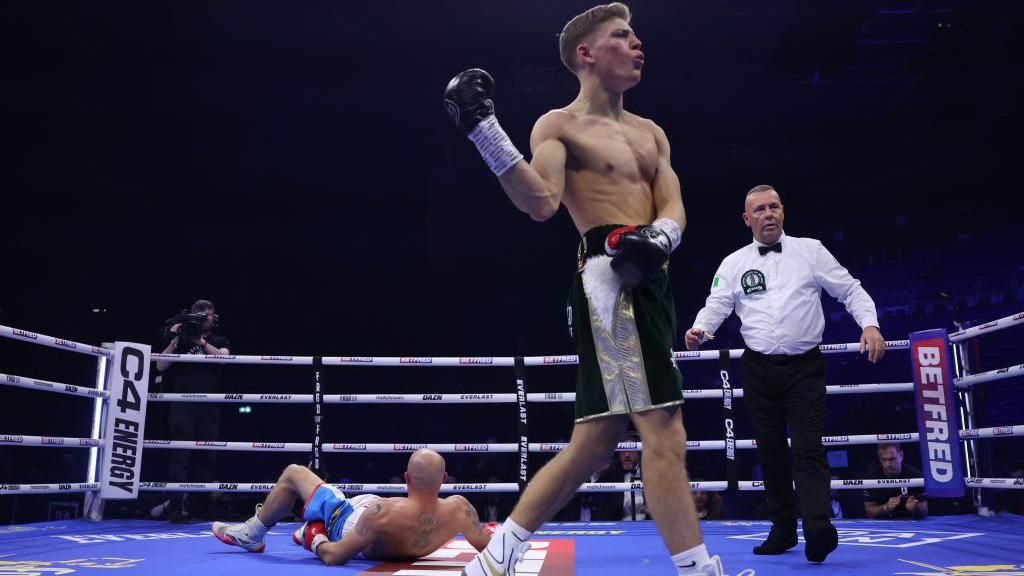 Giorgio Visioli celebrates after a knockdown in the first round of the lightweight bout against Lee Anthony Sibley. 