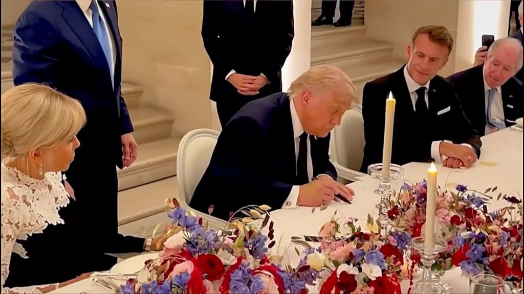Trump signs deal to end Iran war at Palace of Versailles