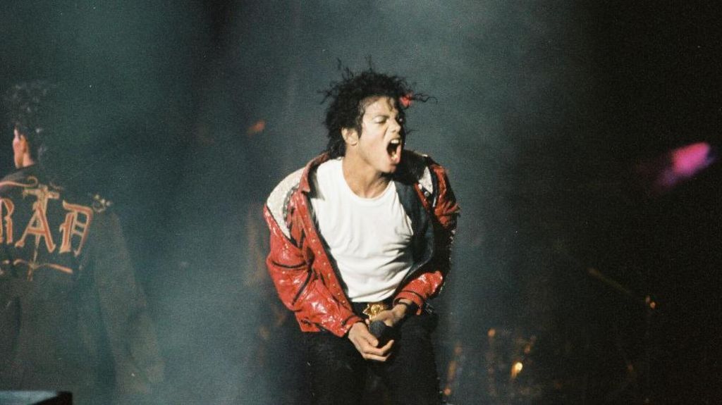 Michael Jackson performs at Wembley Stadium in 1988