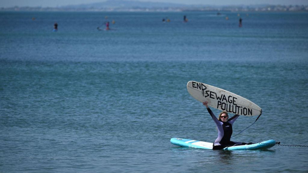 Water pollution protests in East Sussex