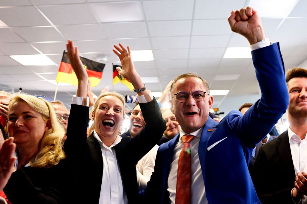 Alice Weidel and Tino Chrupalla of the AfD celebrate the exit polls