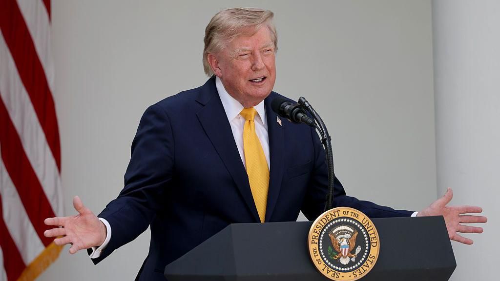 U.S. and Canada Exchange New Tariff Threats After Trade Negotiations Stall