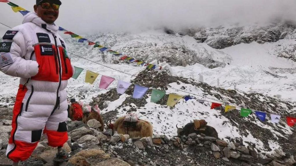 Hari Budha Magar on Everest in May 2023