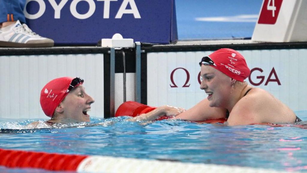 Faye Rogers of Great Britain (right) celebrates with team-mate Callie-Ann Warrington 