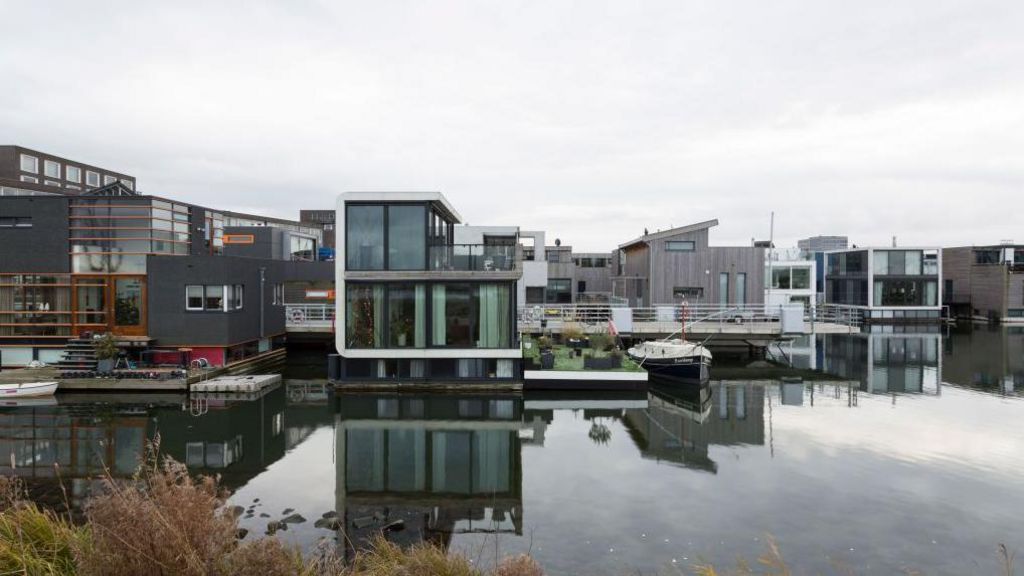 floating home in Amsterdam