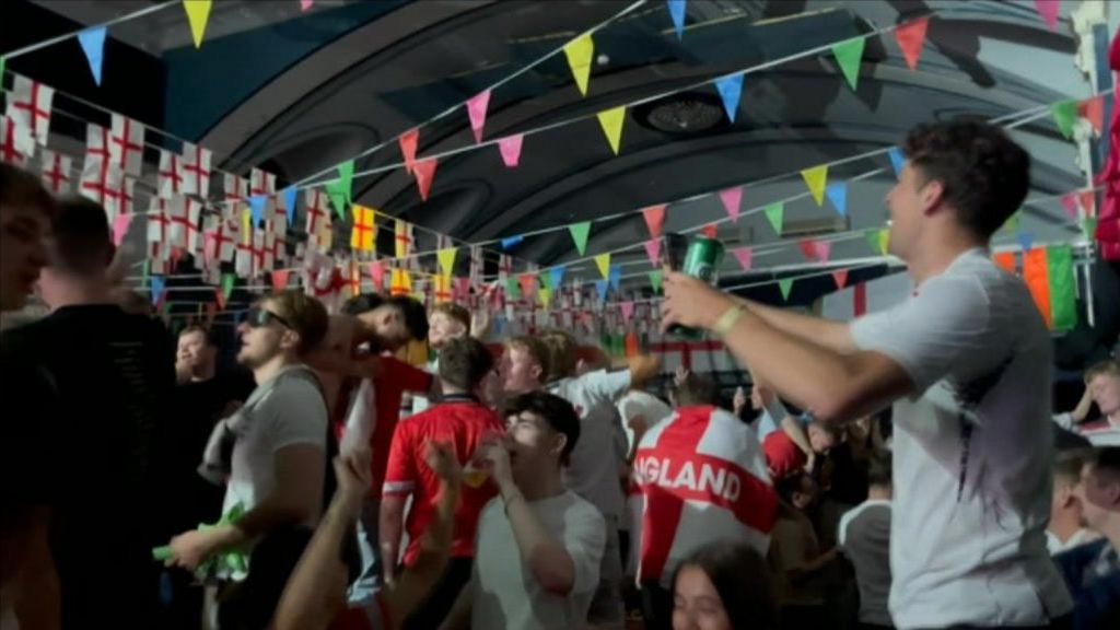 England fans celebrate 