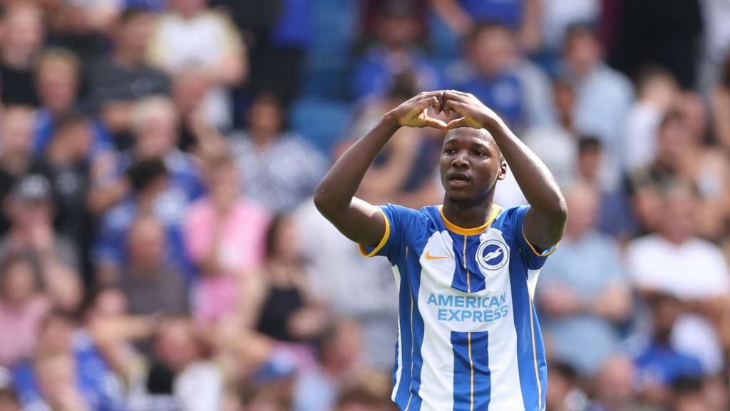 Moises Caicedo Signs New Brighton Contract - BBC Sport