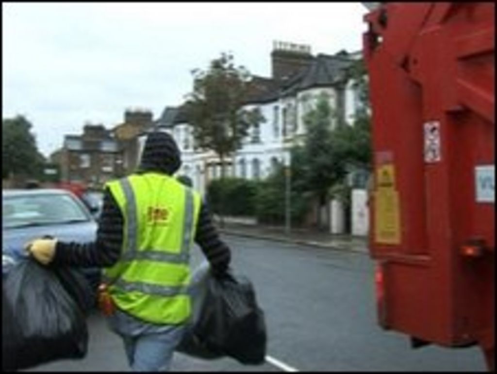 Fife Council to lose 1,800 staff BBC News