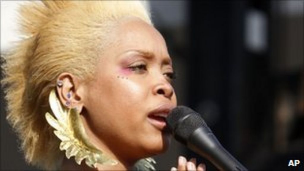 Erykah Badu fined for nude video shoot BBC News