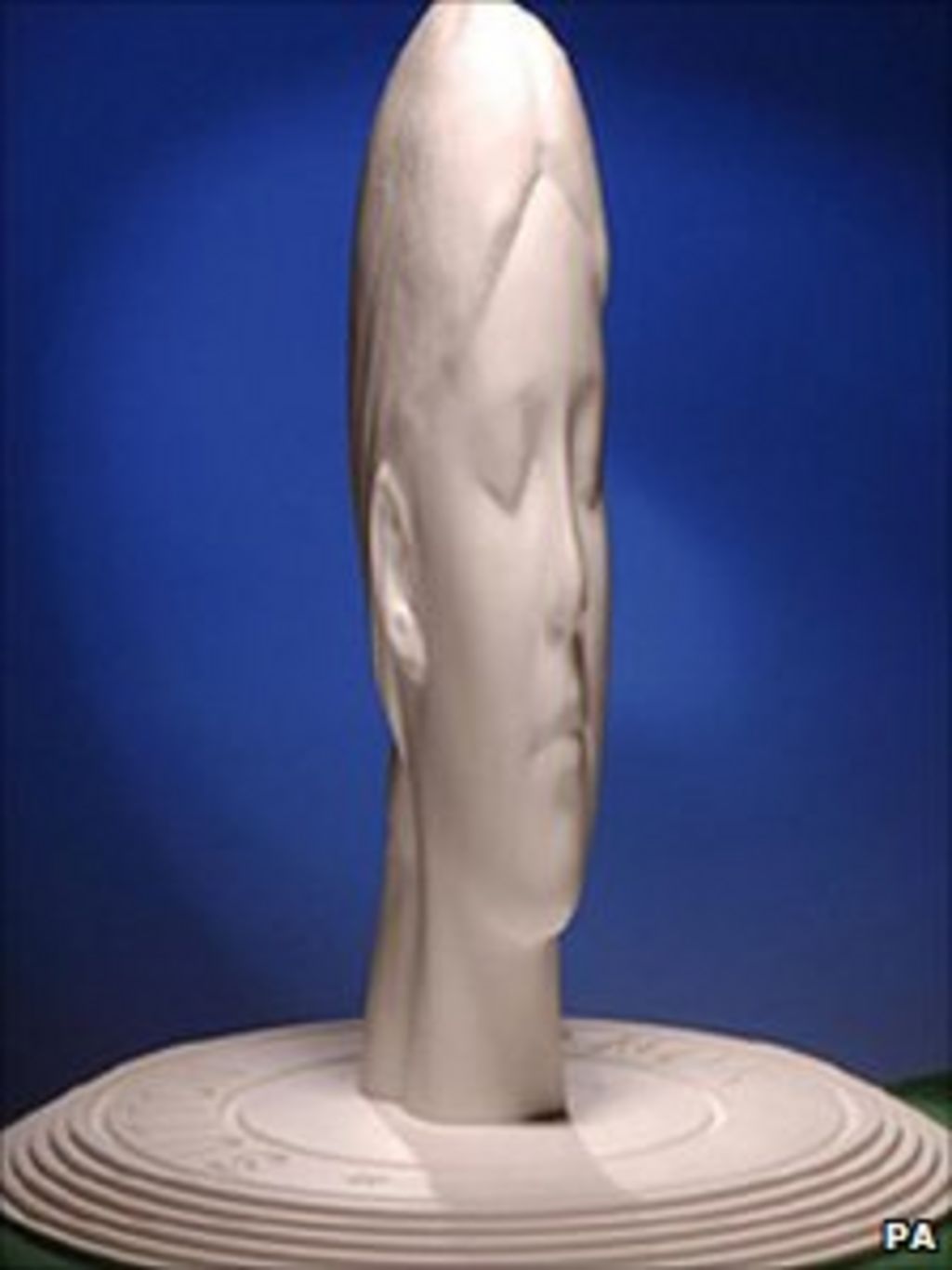 St Helens Dream sculpture face of tourism scheme BBC News