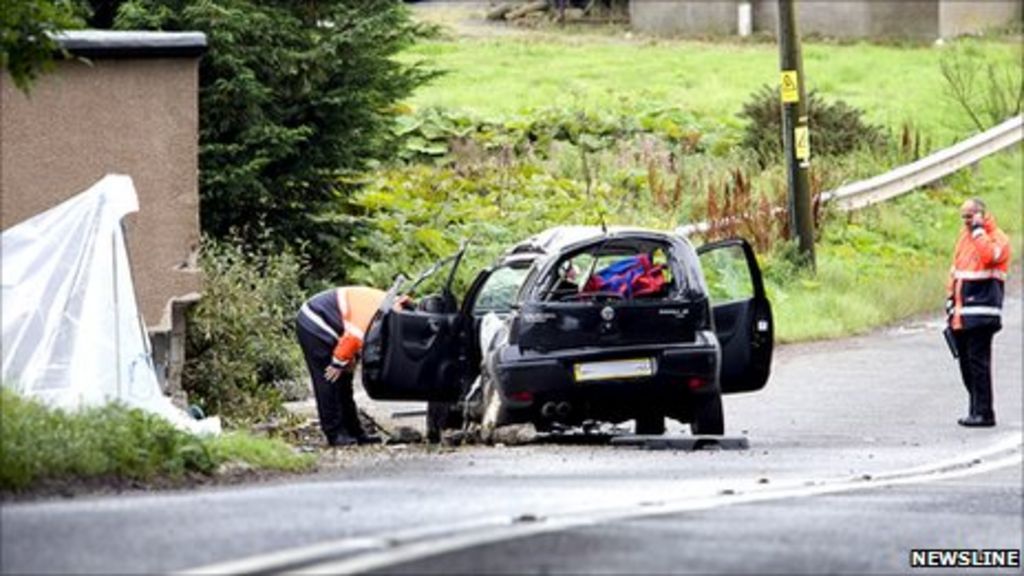 Woman, 21, killed on A937 when car hits house BBC News