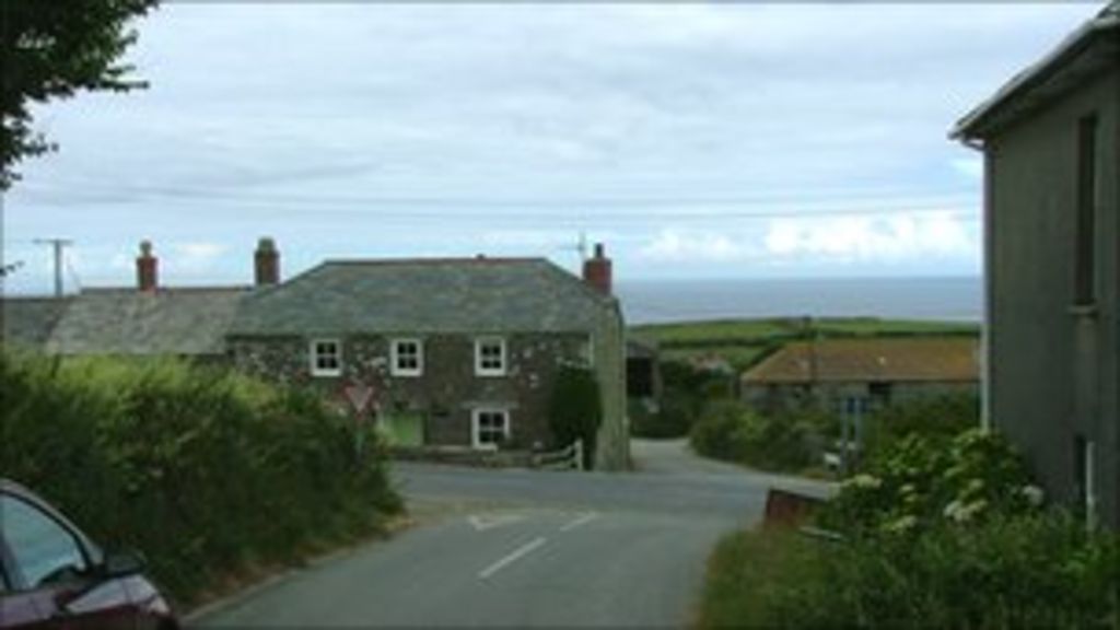 Cornwall's Trevalga Estate sale suspended BBC News