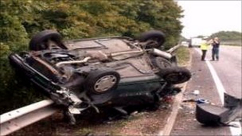 Mother and son in Essex car crash escape BBC News