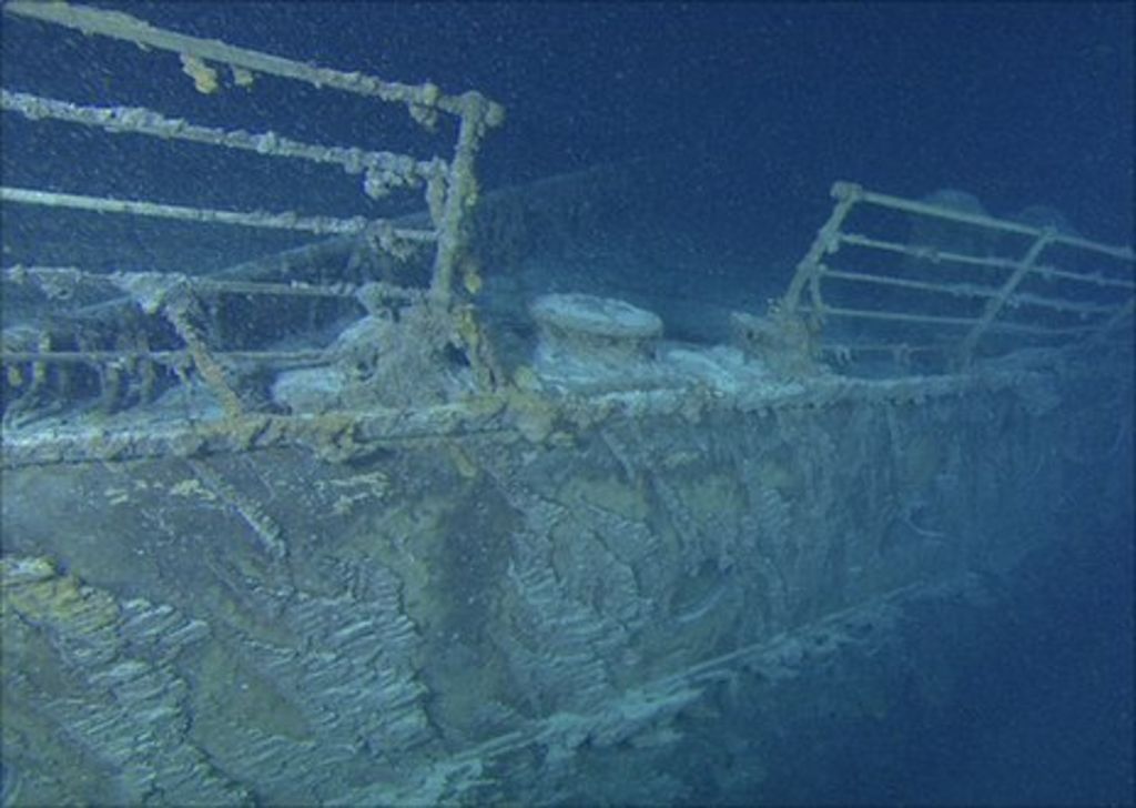 Family's Titanic secret revealed - BBC News