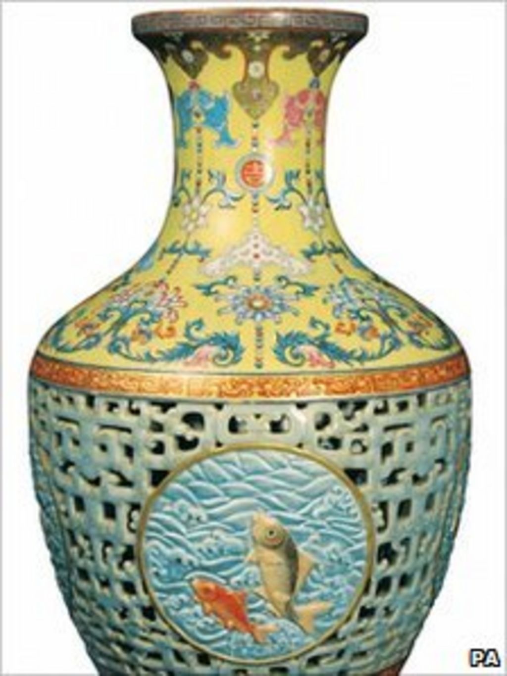 Qianlong Chinese Porcelain Vase Sold For 43m Bbc News