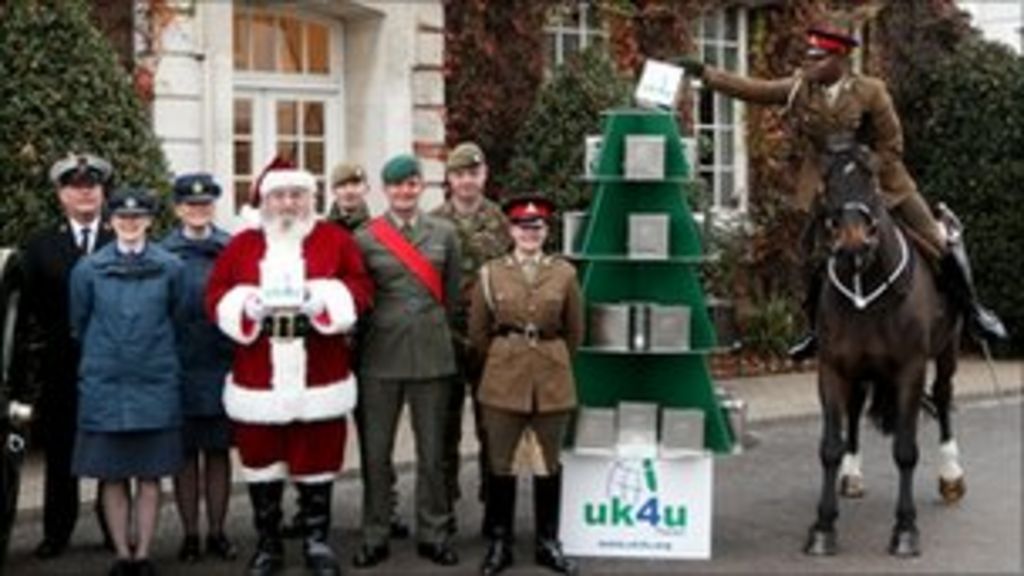 UK forces to get Christmas charity box surprise - BBC News