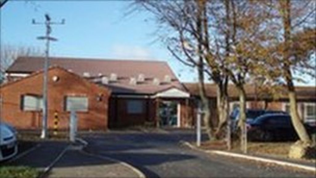 New Yeovil community hall opens BBC News