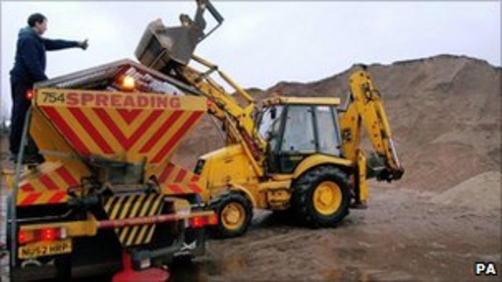 Sea salt mix for Scottish council gritters BBC News