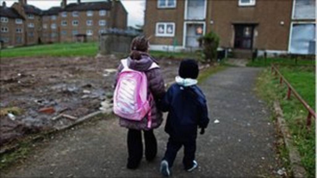 why-is-social-mobility-still-such-a-problem-bbc-news