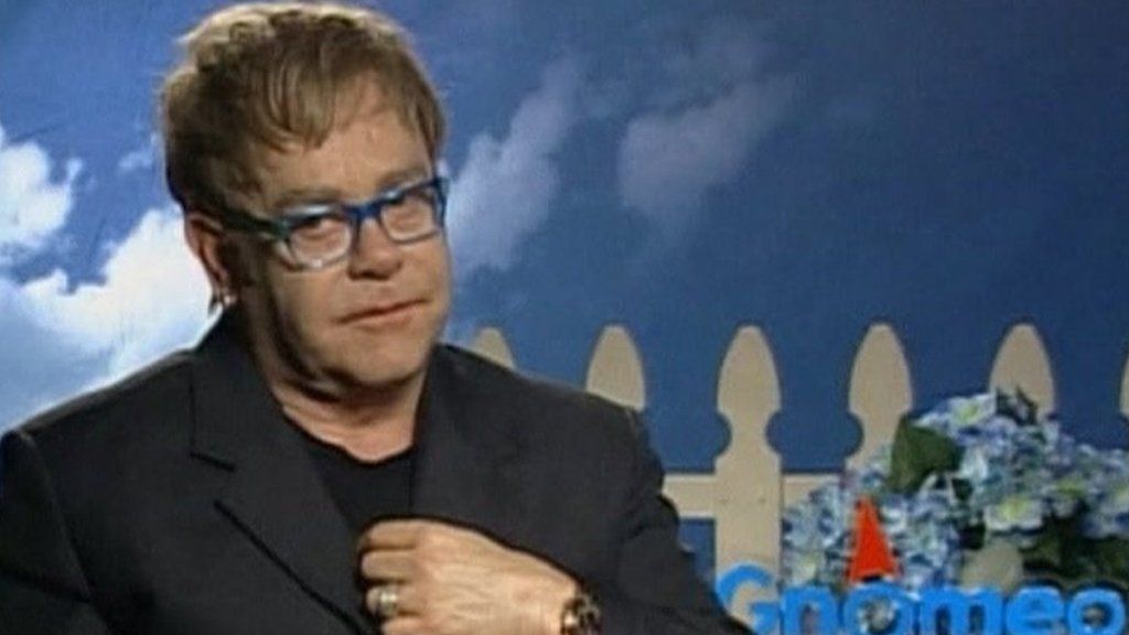 Elton John on the 'amazing experience' of fatherhood BBC News(02)
