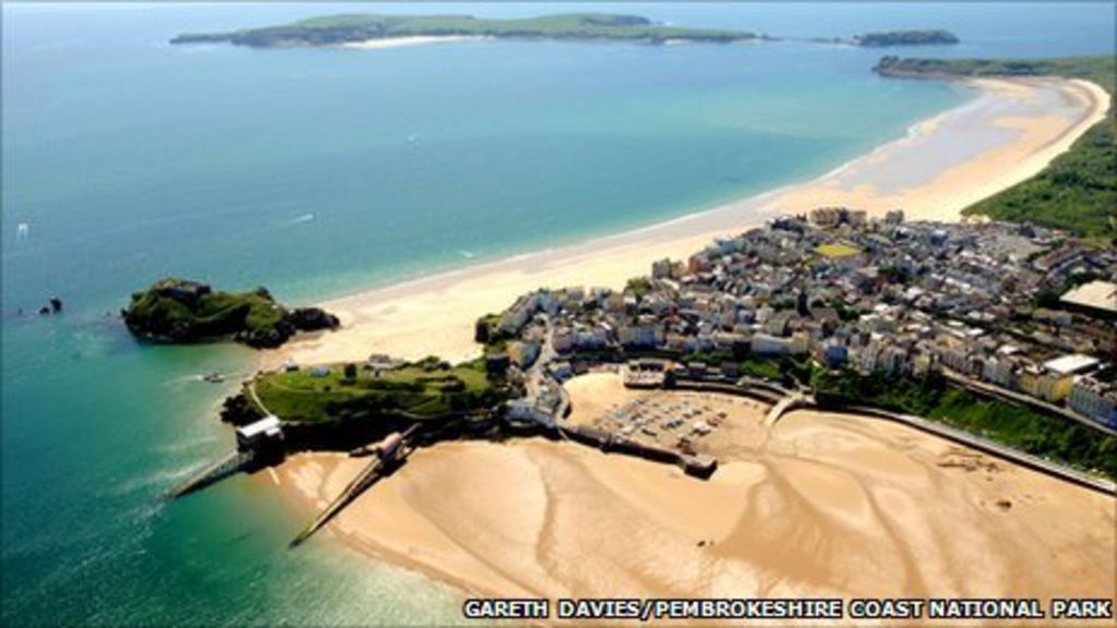 TripAdvisor names Tenby Wales' best beach - BBC News