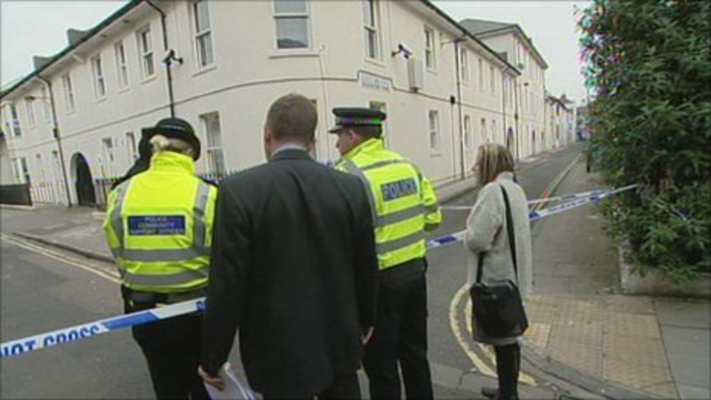 Murder Probe Into Brighton Flat Death Bbc News 6421