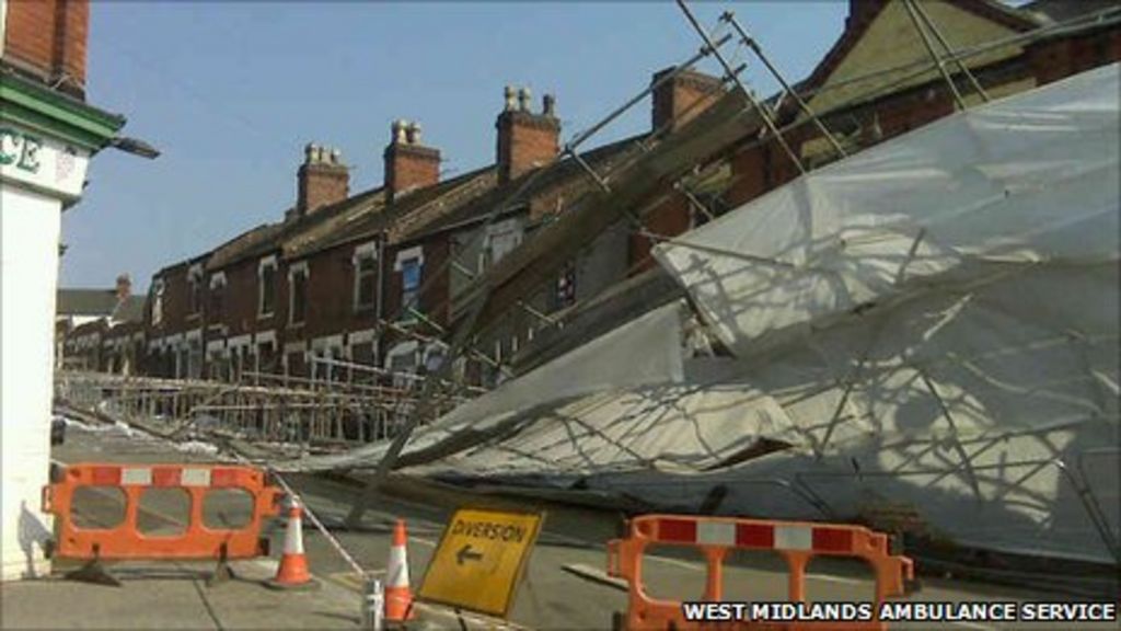 Scaffolding along a street in StokeonTrent collapses BBC News