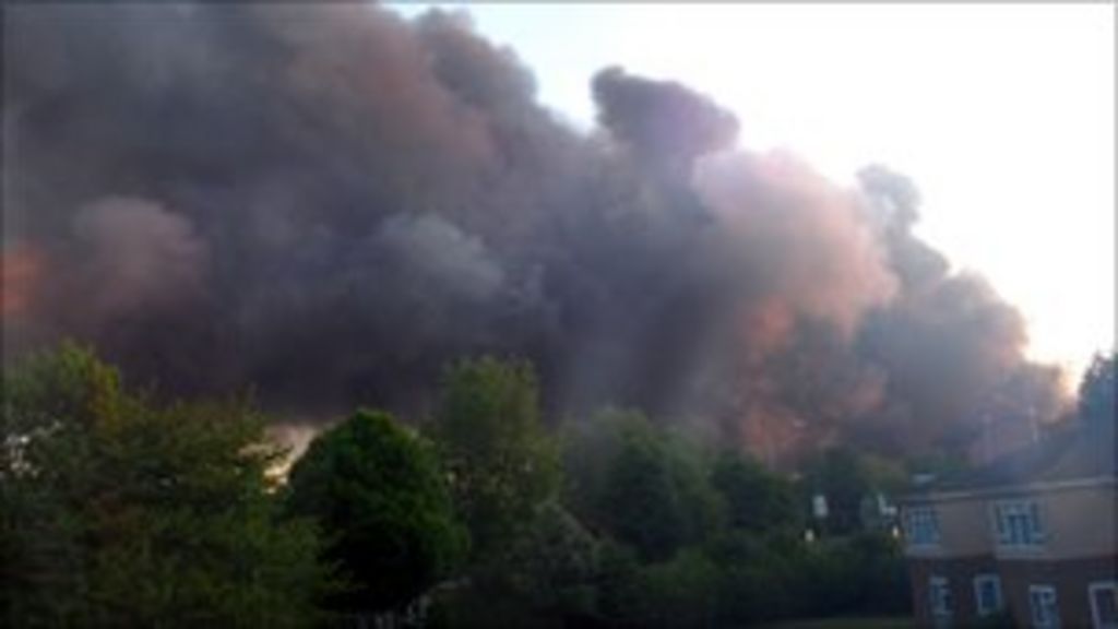 Roads closed after Loughborough warehouse fire BBC News