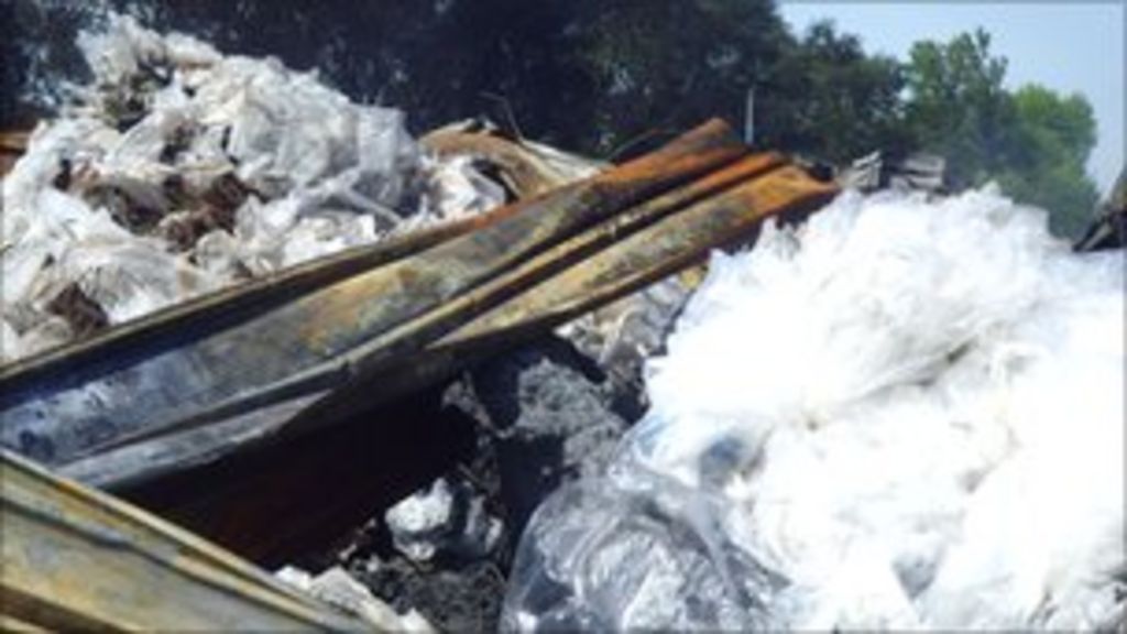 Loughborough residents' concern after major fire BBC News