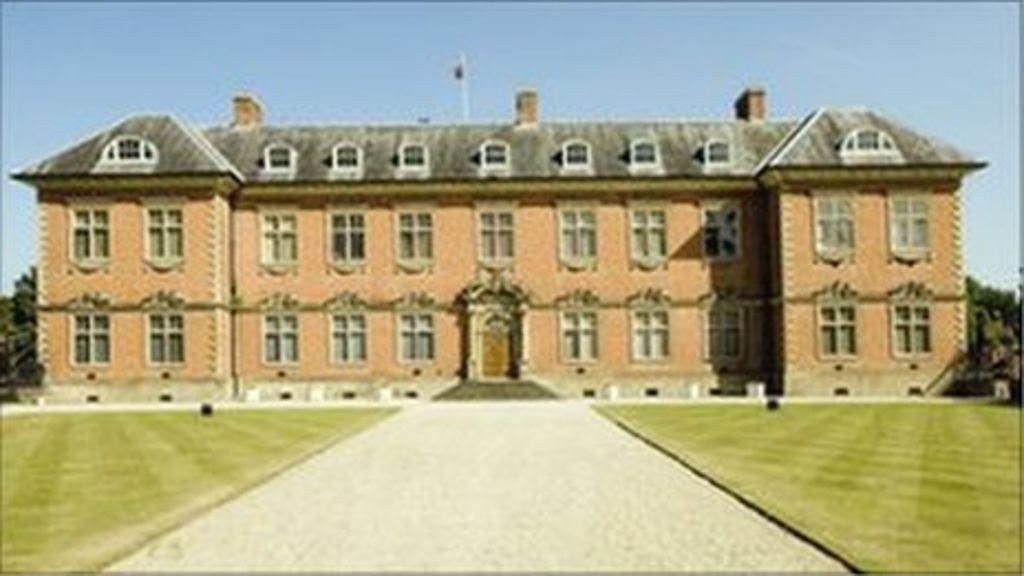 National Trust to lease Tredegar House in Newport BBC News