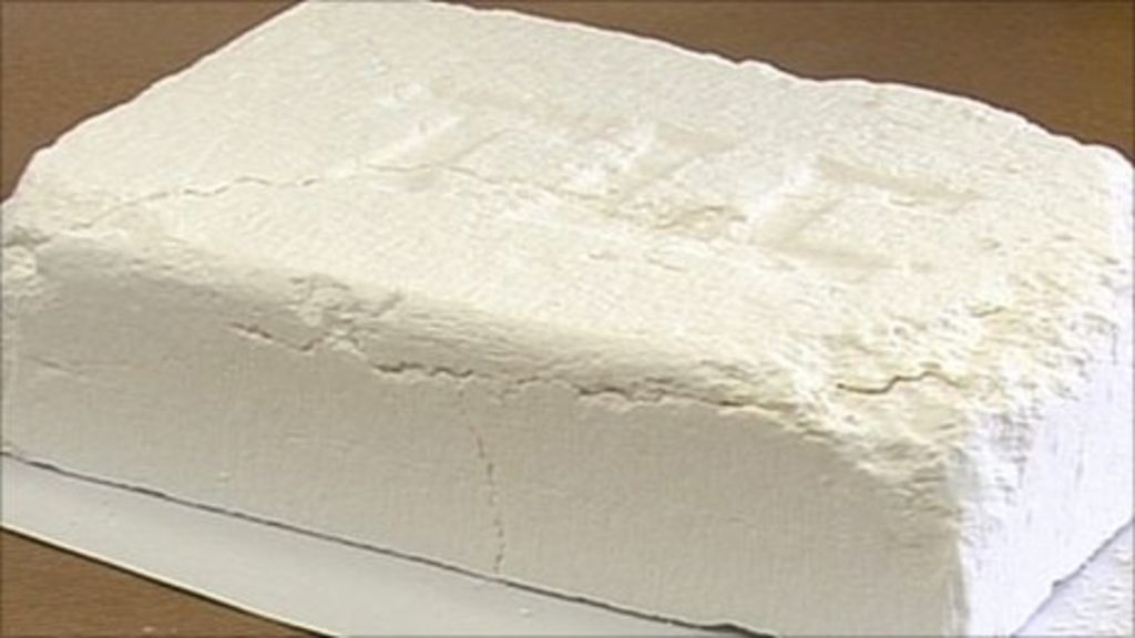 'Cocaine' found in search of house in Hempsted BBC News