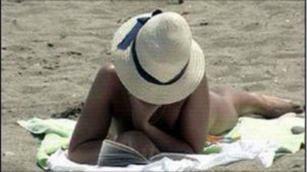 Big ass free pics Elizabeth banks nude ass anal