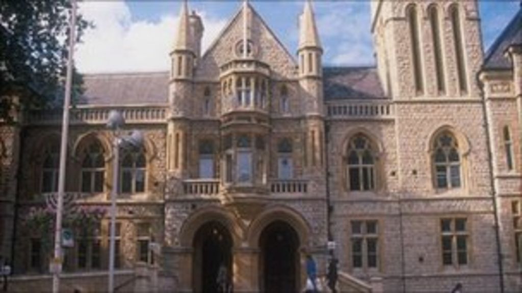 Hanwell, Northfields, Northolt and Perivale library buildings 'stay