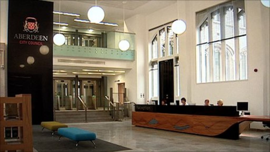 Aberdeen City Council's Marischal HQ opens to public BBC News
