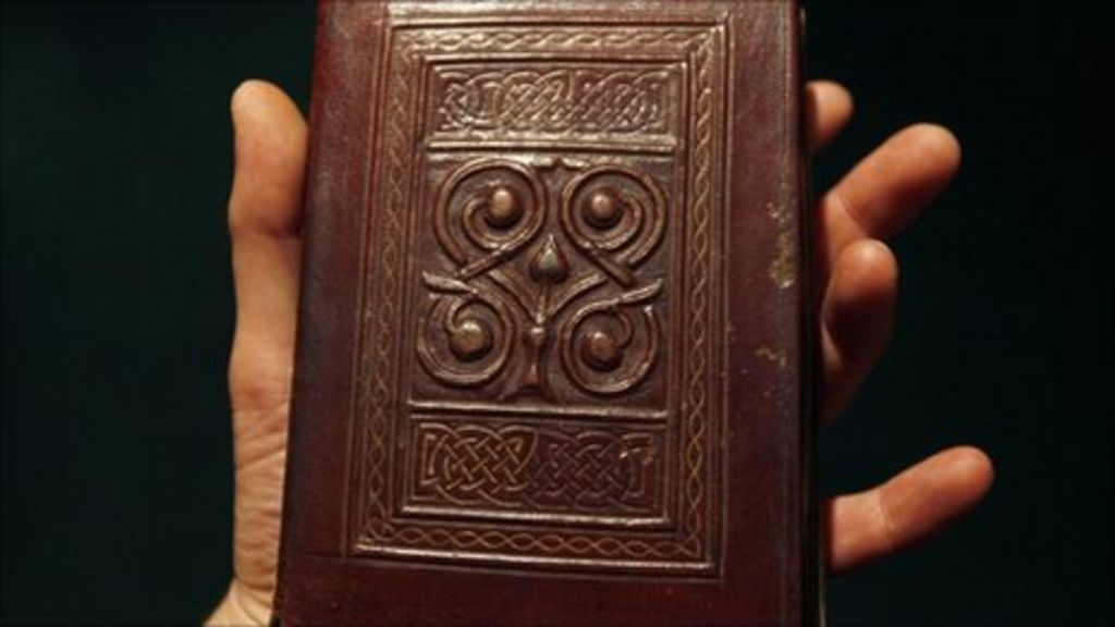 British Library acquires St Cuthbert Gospel BBC News