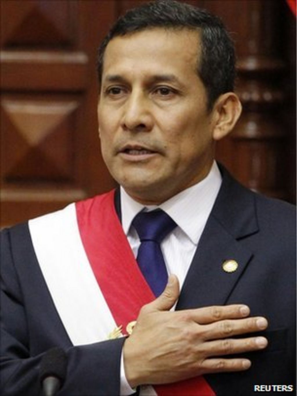 Ollanta Humala Is Sworn In As New Peru President Bbc News